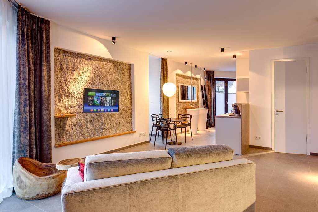 Im Bunker Aparthotel